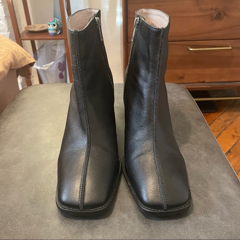 Intentionally Blank Hinge-2 Black Leather Boots